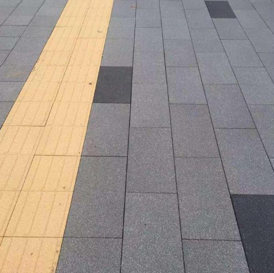 2022318